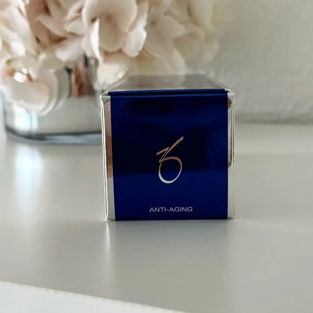 NEW!!! WRINKLE + TEXTURE REPAIR  ZO SKIN REPAIR by ZEIN OBAGI Retail 159$ - Picture 10 of 13
